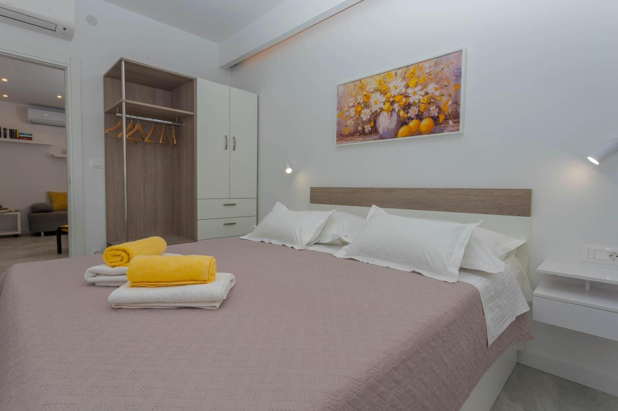 Apartments Tatjana Dominis フヴァル エクステリア 写真